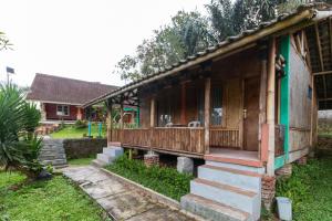 RedDoorz Plus At Grand Yustik Sukabumi