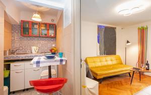 The Art Republic, Old Town