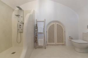 1906 White Cave Studio Santorini Greece