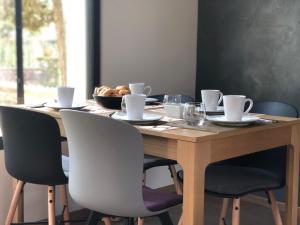 L Esprit du Clain chambres d hôtes BandB de standing proches du Futuroscope Golf et Lac de St Cyr