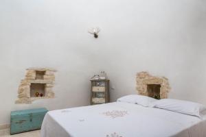 Trullo (2 Adults)