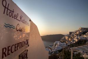 Katerina's Castle - Caldera Cave Hotel Santorini Greece