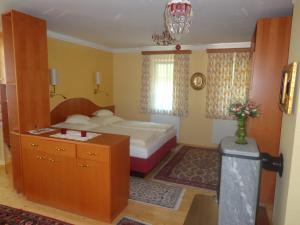 Hans Mauracher Schlössl