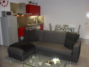 Lunali Verga Kalamata