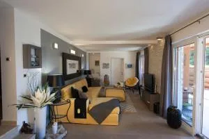 Apartment Simon Says - Loznati