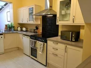 Cathedral View - Shootend