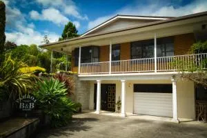 Paeroa bed and breakfast - Komata
