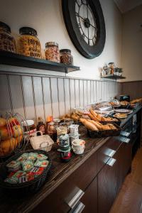 Hotels Hotel Belle Vue Royan : photos des chambres