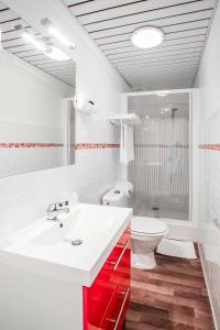 Hotels Hotel Belle Vue Royan : photos des chambres