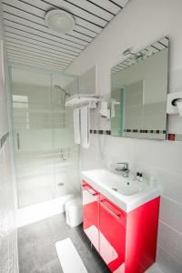 Hotels Hotel Belle Vue Royan : photos des chambres