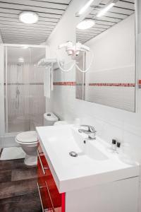 Hotels Hotel Belle Vue Royan : photos des chambres
