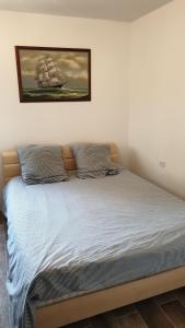 Le Nautilus - 2 adultes 3 enfants - Canet Plage - Vue Mer - Place Mediterranée