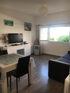 Appartements Charmant 2 pieces a 50 M de la mer : photos des chambres