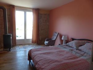 B&B / Chambres d'hotes Au Clair De Loup : Chambre Double - Vue sur Jardin