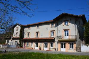 Maisons d'hotes Chambres d´Hotes Le Cedre Bleu : photos des chambres