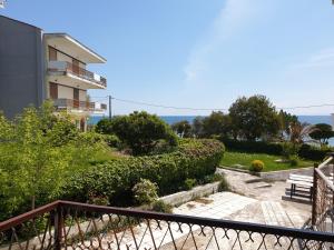 Santa Nera Beach Apartment Kavala Greece