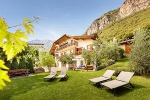 Ferienhof "Lindenhof" - Magrè allʼ Adige