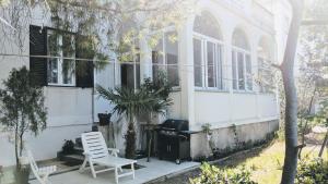 SeaFront Beach Apartment - DIRECTLY AT THE BEACH