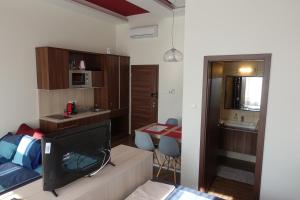 Frank & Fang Apartments MK7