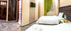 Hôtel Hadaik Ain Asserdoune