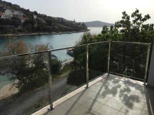 RIVA Seafront holiday apartments