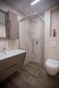 Apartments Matjan with private garages