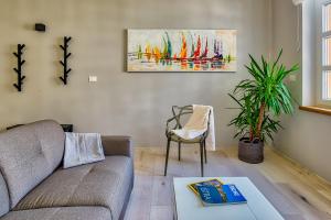 Parkside Apartments 