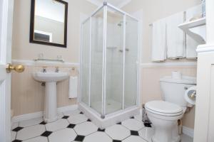 Pontac Manor Hotel & Restaurant