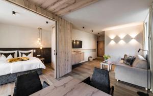 Two-Bedroom Suite room in Hotel Schwefelbad (Schenna Resort)