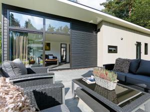 Chic Forest Lodge with Sauna