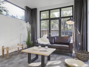 Relaxing Forest Hideaway