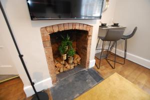 City Centre 1 Bed Apartment - Modern & Bright