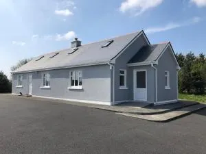 Lake View Cottage - Camus Eighter