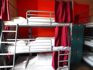 Bed in 9-Bed Mixed Dormitory Room with External Shared Bathroom room in St Christopher's Greenwich
