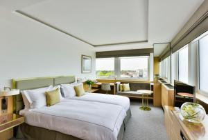 Royal Lancaster London