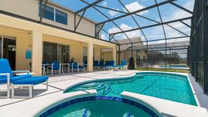 Six-Bedroom House room in Royal Floridian