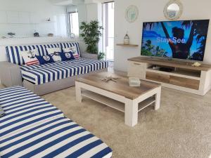 Blue Sea Apartment