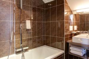 Hotels Le Benhuyc : Suite Prestige 