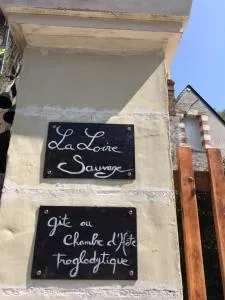 Troglodytes "Loire Sauvage" - Rochecorbon