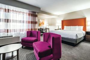 Presidential King Studio Suite - Non-Smoking room in La Quinta by Wyndham Seattle Federal Way