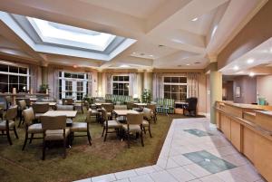 La Quinta by Wyndham USF (Near Busch Gardens)
