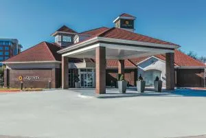 达拉希西普莱诺旅馆&套房酒店 - 谢普顿