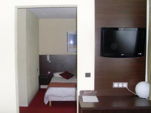 Hotels The Originals City, Hotel Paris Sud, Orly-Draveil : photos des chambres