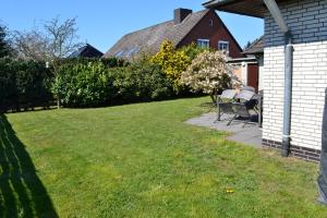 Strandnahe Ferienwohnung Duhnen Garten Strandkorb 4 Personen