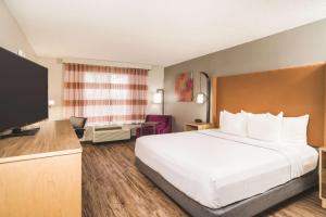 King Room room in La Quinta by Wyndham Chattanooga North - Hixson