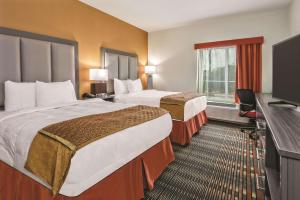 Queen Room with Two Queen Beds - Mobility Access/Non-Smoking room in La Quinta by Wyndham San Antonio by AT&T Center
