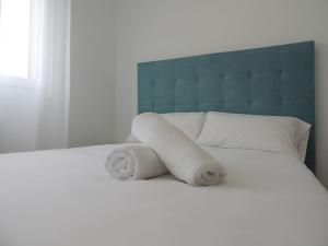 Precioso piso en Oviedo, Parking, Wifi y Netflix By DeLabra Apartments