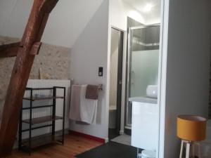 B&B / Chambres d'hotes LES HIRONDELLES : photos des chambres