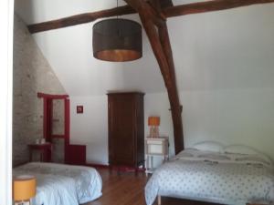 B&B / Chambres d'hotes LES HIRONDELLES : photos des chambres