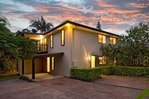Mariposa Beach House